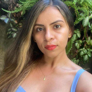 I am Mia looking for fun